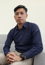 研發長玉照圖片